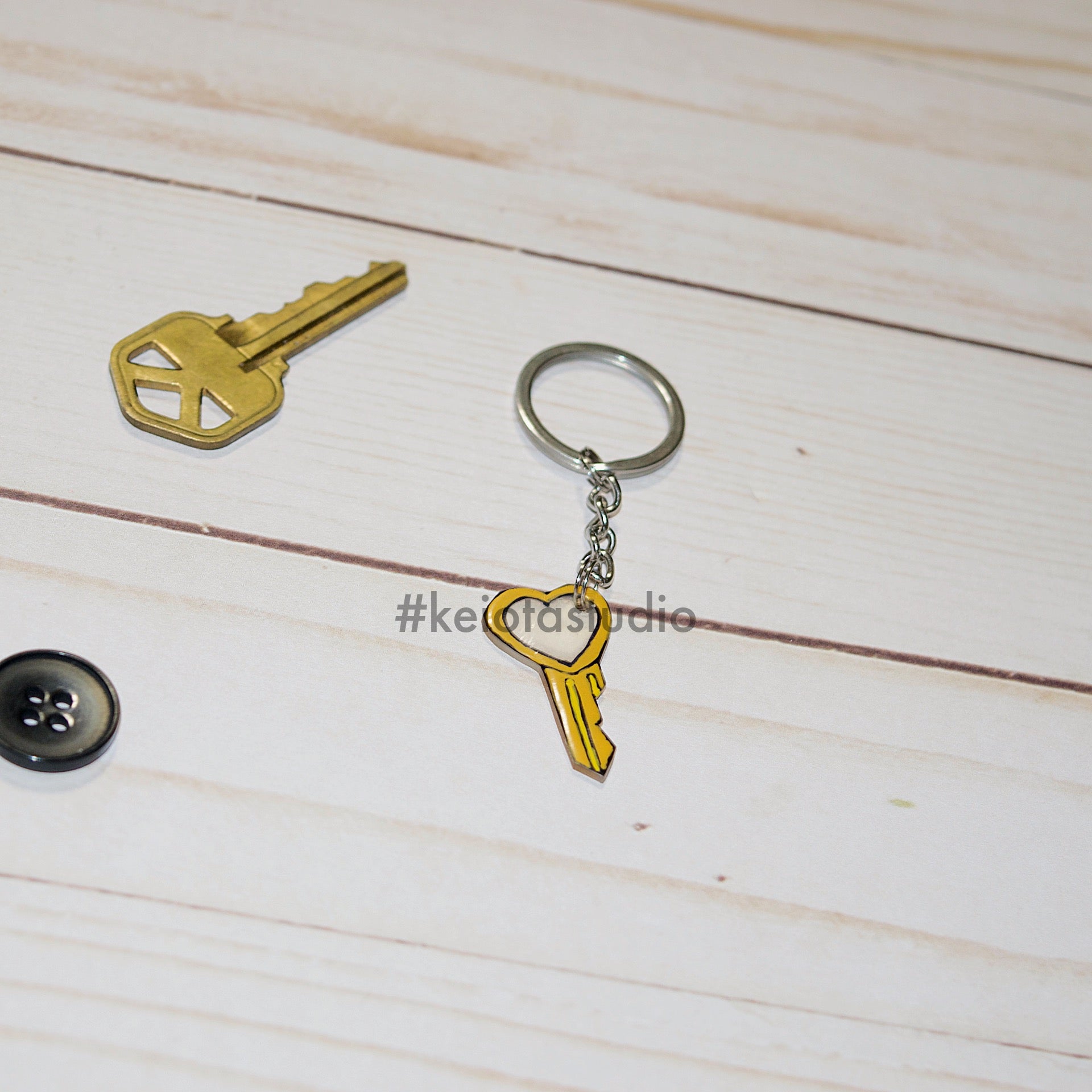 Love Is Key Keychain – Keiota Studio